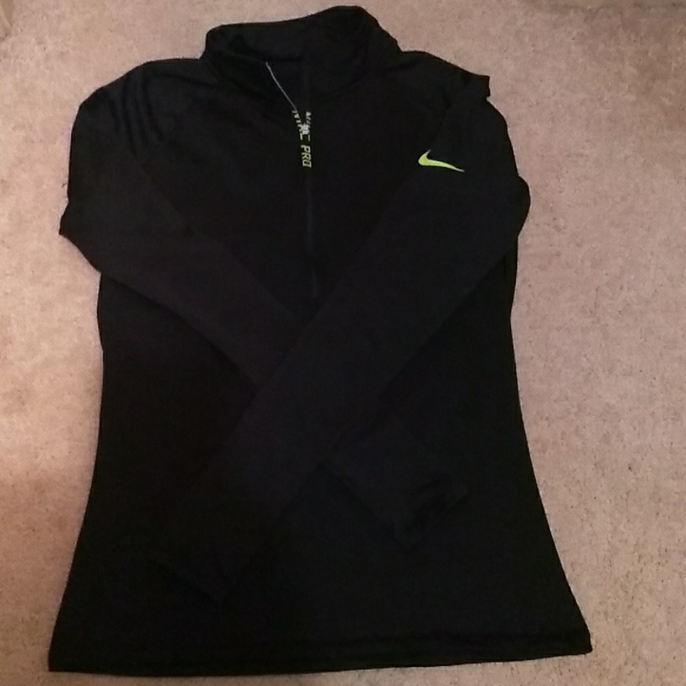 Nike Training Top - Picture 4 of 5